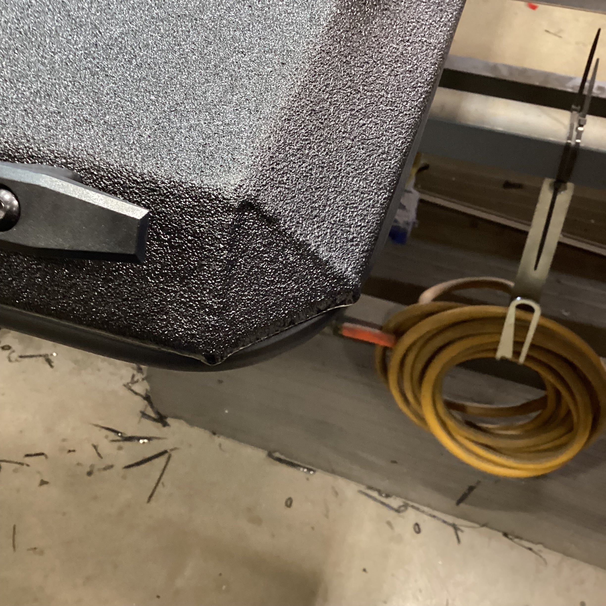 Outlet DiamondBack HD - Image 2