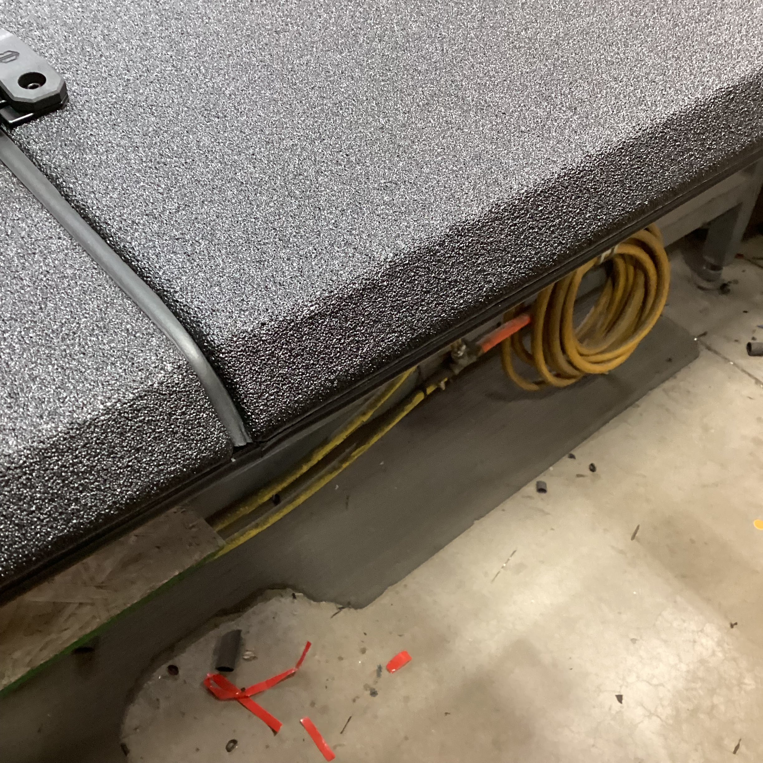 Outlet DiamondBack Switchback - Image 2