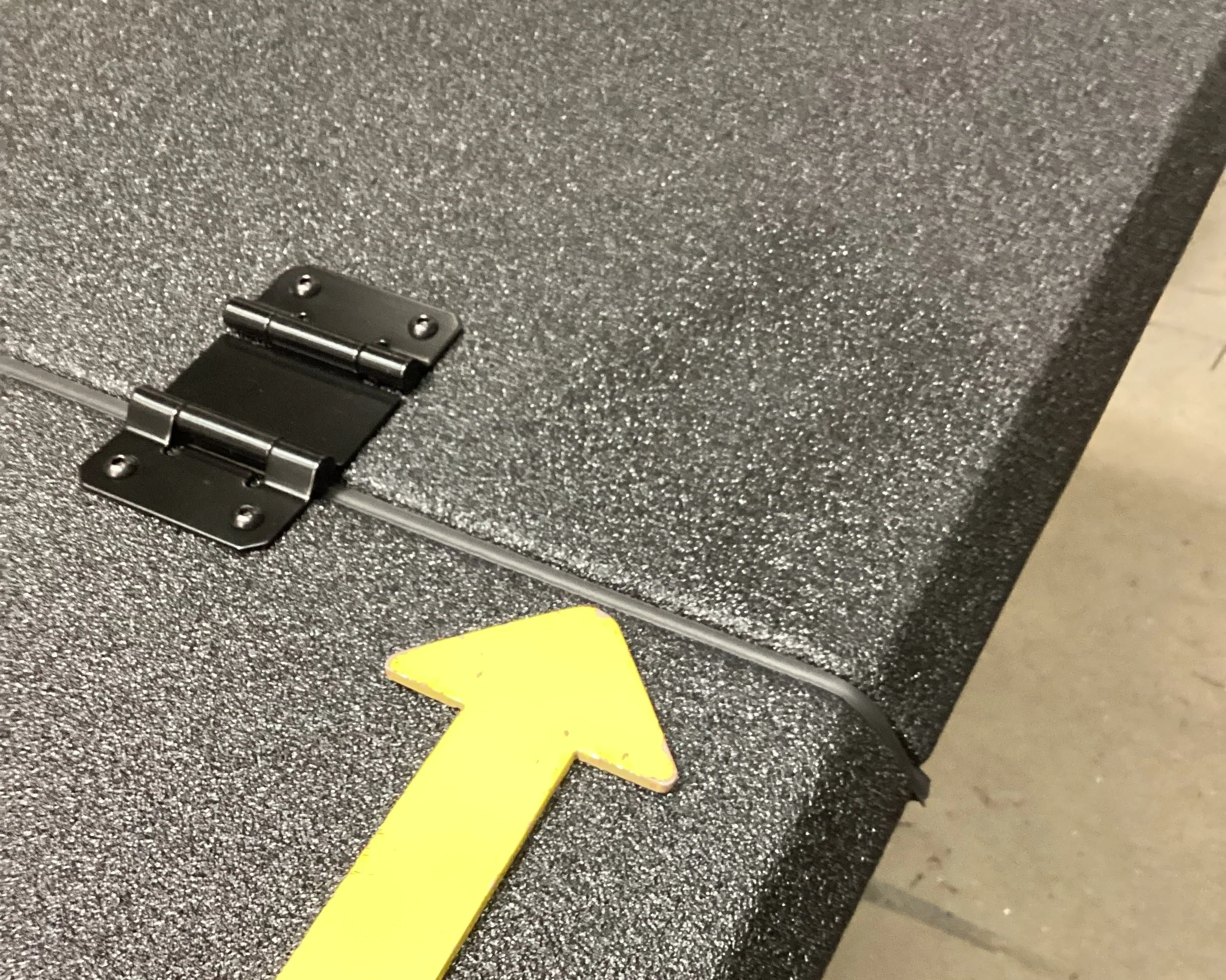 Outlet DiamondBack Switchback - Image 2